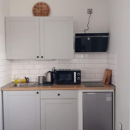 Apartament โนวารูดา ภายนอก รูปภาพ